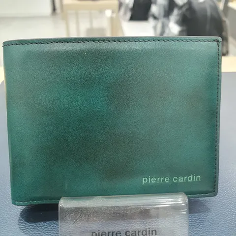 [피에르가르뎅]블랙의 배색이 좋은 미니 반지갑 (11 2ㅡ8 2)GN