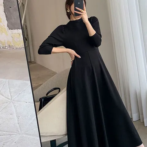 [아리엘스타일]페미니룩 가을코디 블랙 마로안롱원피스