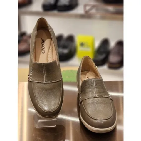 [ 현대백화점 ]금강제화 랜드로바 LANSLS4241WG3 여성 초경량 쿠션 포인트 슬립온 컴포트화