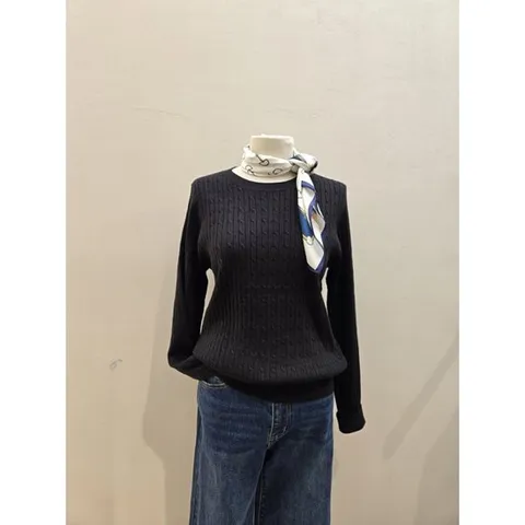 [ 롯데백화점 ]숲  (SBRLK90) 케이블 패턴 라운드 니트