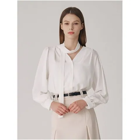 [비지트인뉴욕]스트랩 브이넥 블라우스(VB9LSE1)