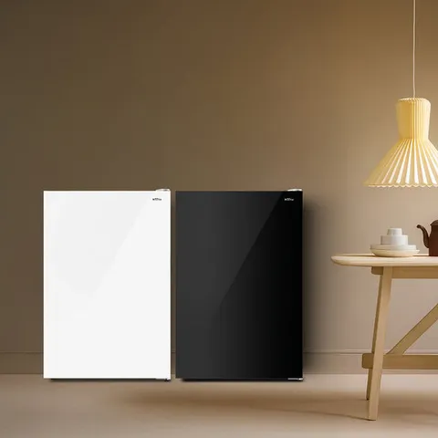 하츠 84L 글라스 냉동고 CFR-8451E 블랙, 화이트