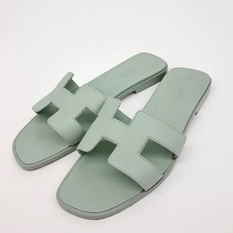 [구구스]중고명품 에르메스 H 오란 슬리퍼 235 (NO 10231416)