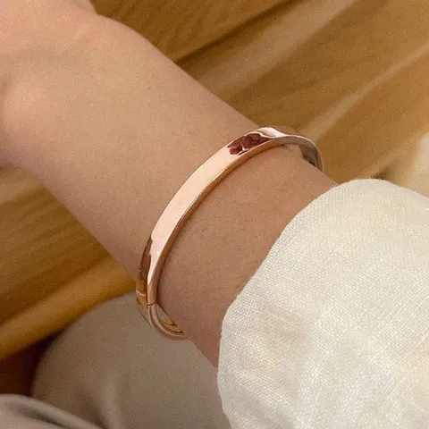 [오운] 18K 스퀘어 뱅글 팔찌 5mm