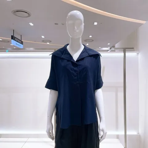 [ AK백화점 ][비지트인뉴욕] 세일러 카라 블라우스 VA7SS7Q