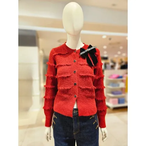 [ 롯데백화점 ][르니앤맥코이]리본브롯지 하트단추 크롭가디건 MM11CD070FJY