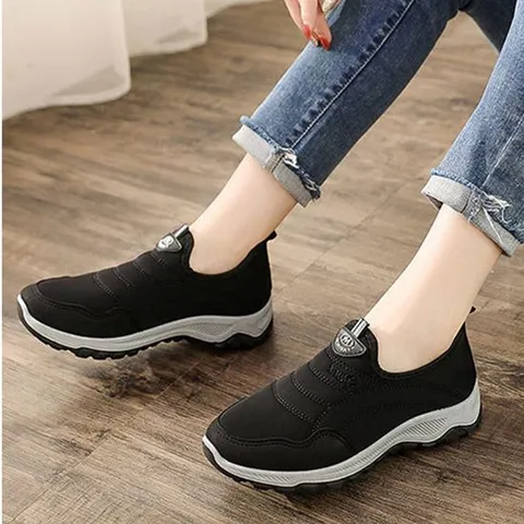 여성 슬립온스타일 캐주얼 데일리 가벼운 워킹화 겨울슬립온 여자운동화 런닝화 편한운동화 조깅화 운동화 스니커즈 워킹화 슬립온 깔끔한운동화