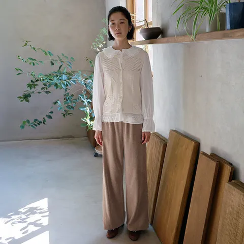 [ 롯데백화점 ][써스데이아일랜드][KiiiKiii 착용]레이스 믹스 블라우스(T256MBL157W)