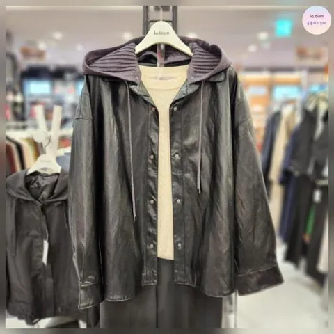 라티움 HC03 여성 싸이즈 넉넉하고 핏예쁜 똑딱이 카라 가죽(합.피) L45 53JK01 99