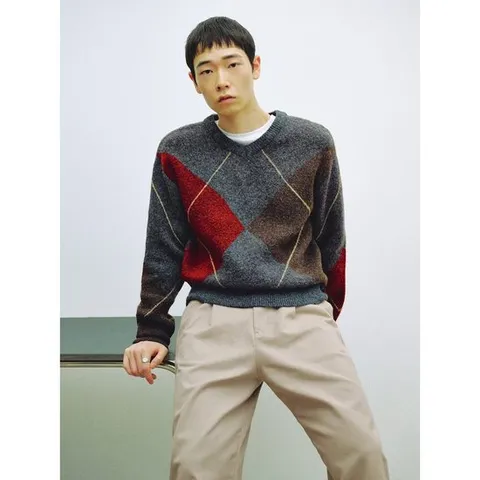 (215951CY24) [에잇세컨즈] 브이넥 아가일 플오버  애쉬