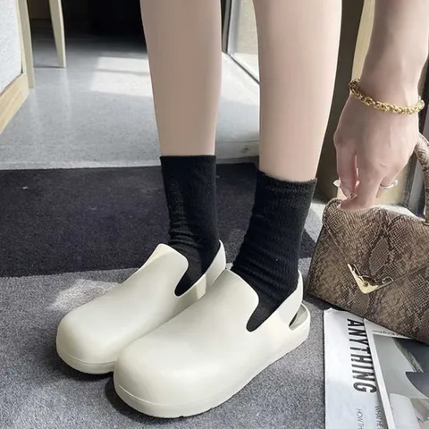 [오너클랜]인기상품 비오는날 신발 코디 여자 마실룩 발편한 방