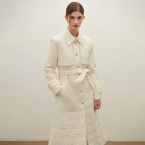 [SATIN] 퀼팅 싱글 트렌치형 롱패딩 코트  O254T873