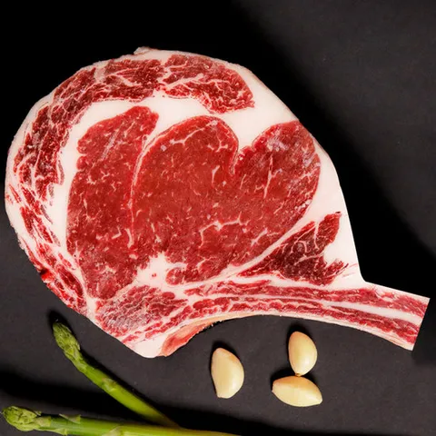 Fresh 블랙앵거스 초이스등급 3.5cm 토마호크 손잡이 뼈 제거 650g 캠핑고기 가정용 홈파티