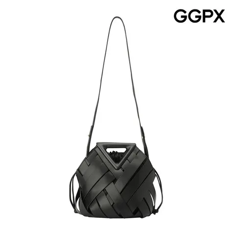 [ AK백화점 ][GGPX] 시크 레더 스타일 위빙 투웨이백 (GP9AB002F)