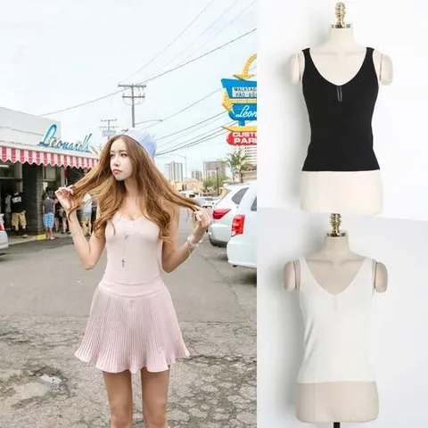 브이 니트 슬리브리스