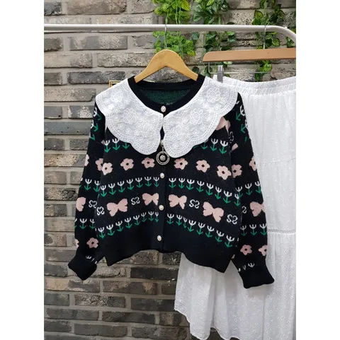 퐁당 / 레이스 카라 진주 단추 꽃가디건