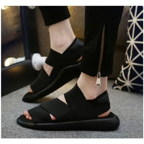 [에이치플러스몰]미끄럼이 덜하는 여름 러버 샌달