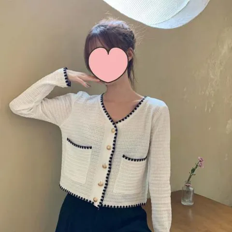 여성 가디건 배색 트위드 니트 금장 페미닌 아우터 2색