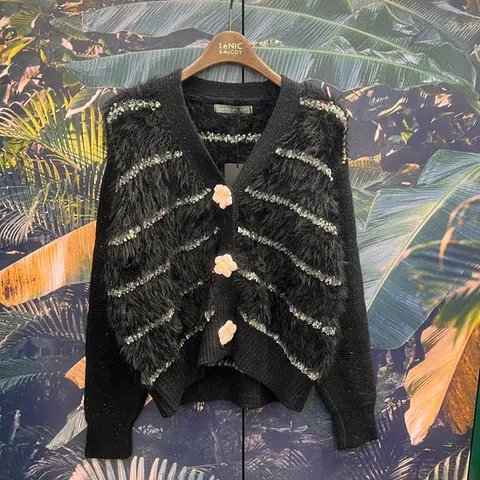 [르니앤맥코이]플라워니트단추날개사가디건MN02CD400_IC