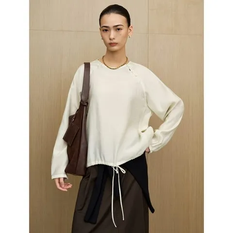 (115964BY1A) [에잇세컨즈] 긴소매 밑단 스트링 블라우스  베이지