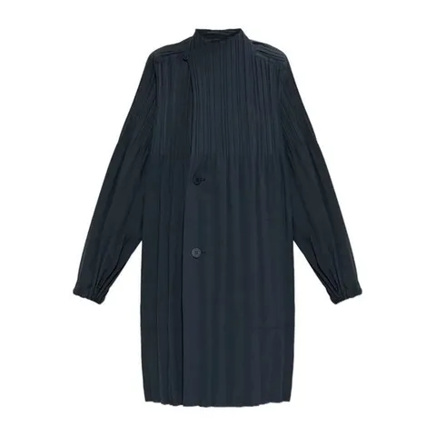 이세이미야케 플리츠플리즈 스무스 플리츠 더블브레스트 코트 P