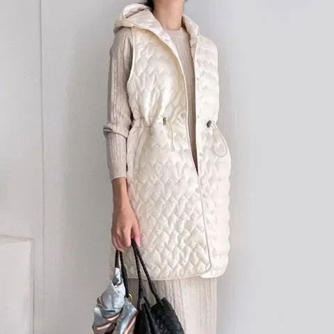 [하젤] 러바 경량 퀼팅 후드 롱패딩 베스트_F4277