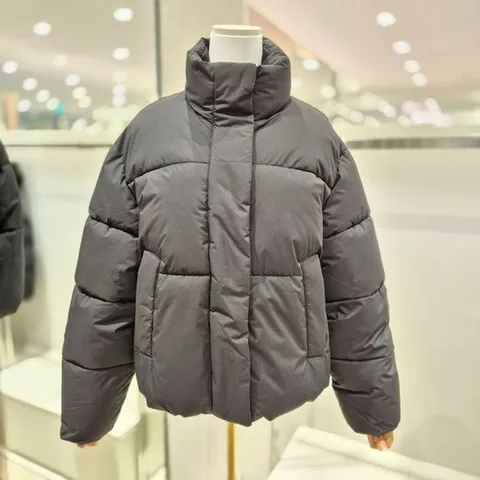 [ 롯데백화점 ][비지트인뉴욕]하이넥 오버핏 숏 패딩 VBAPA92