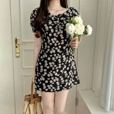 괌 여름 퍼프소매 랩 파티룩 플레어 프린트 리