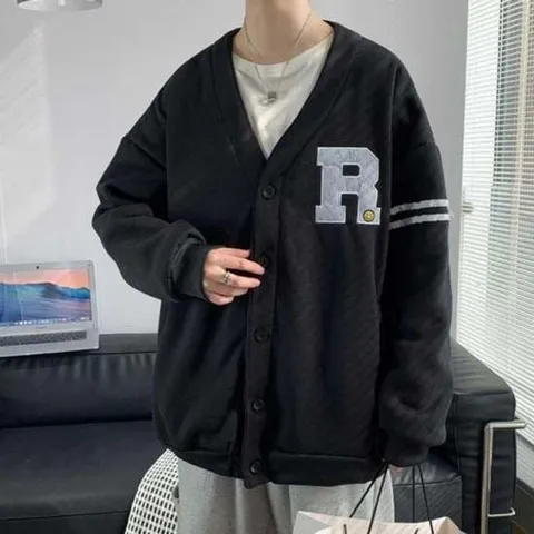 10대 20 데일리 봄코디 남자 클래식 R패치 가디건 간