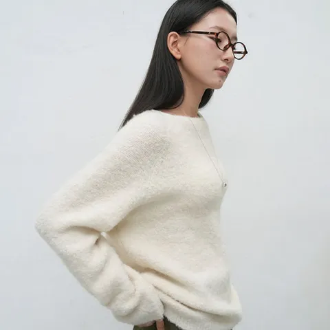 WOMAN 넥 워머 루즈핏 부클 니트 [IVORY] / WBE4L05550