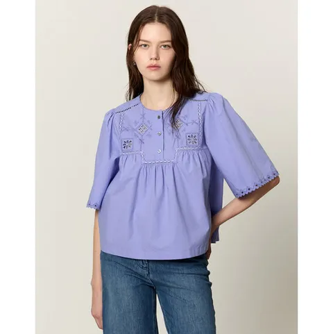아떼 바네사브루노 여성 25FW 백화점BEST바이올렛 레이스 펀칭 아일렛 자수 면 반팔 블라우스 VLBL5C301V2