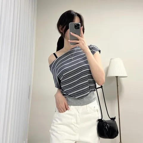 [옷자락]여자 원숄더 오프숄더 스트라이프 맨투맨 티셔츠