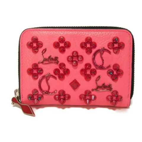 [패피스 중고명품] 크리스찬 루부탱 파네토네 핑크 메탈 라운드 스파이크 스터드 동전 지갑 (W-WL-LBT-000118)