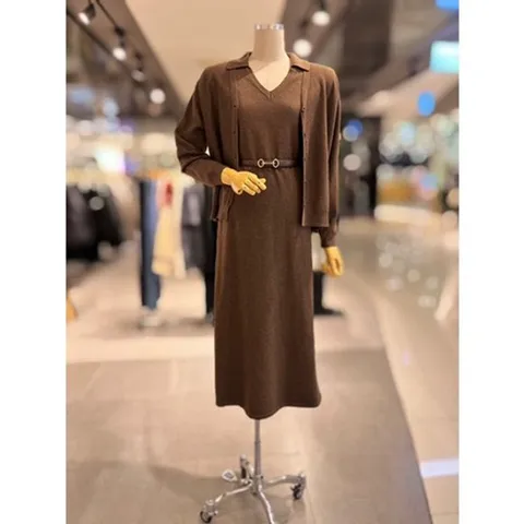 [ 현대백화점 ]ab.fz 브이넥 니트원피스 가디건 투피스 세트 (ABXA1HO32A) US