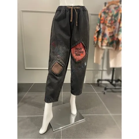 [ 현대백화점 ]르니앤맥코이 자수 프린트 배기핏 기모 데님팬츠 (MN01SD701FJY)