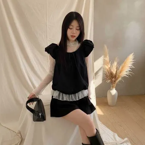 옷자락 / 여성 도트 시스루 하이넥 폴라 블라우스