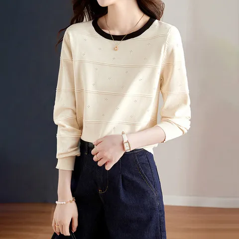 ATMARK 펀칭블록라운드배색니트_AA61KN026G