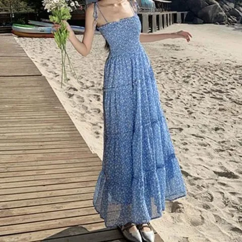 홀복 여자 휴양지바캉스룩 스모크밴딩 끈나시 플레어원피스