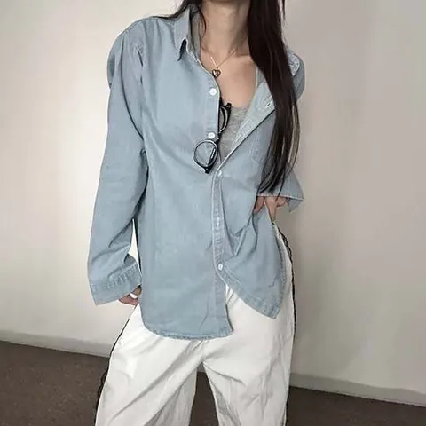 여성 캐주얼 청셔츠 데님 루즈핏 셔츠 내추럴룩