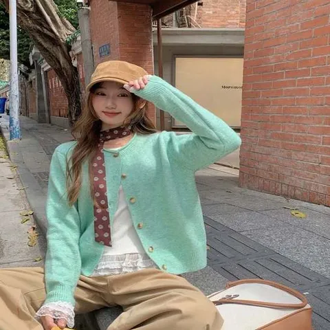 여성 데일리 파스텔 민트컬러 라운드넥 단추 가디건