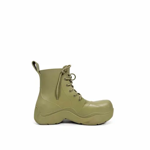 (명품) 보테가베네타 남성 레이스업 퍼들 러버 앵클 부