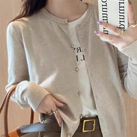 골드버튼 소프트 라운드 가디건