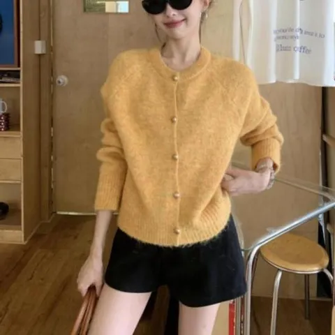 보라색가디건 여성 겨울 라운드넥 긴팔 클래식 베이직 데일리 가디건