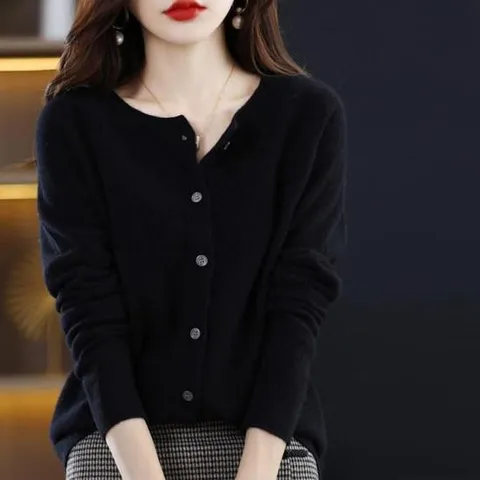 여성검정가디건 여성 봄 간절기 도톰 베이직 라운드 가디건 블랙