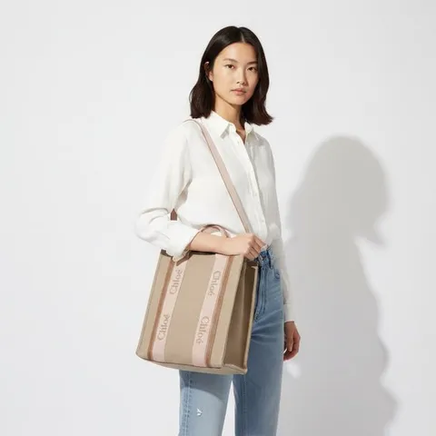 배송 끌로에 여성 NS 우디백 토트백 CHC배송366L17 26Y
