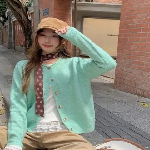 여성 데일리 파스텔 민트컬러 라운드넥 단추 가디건