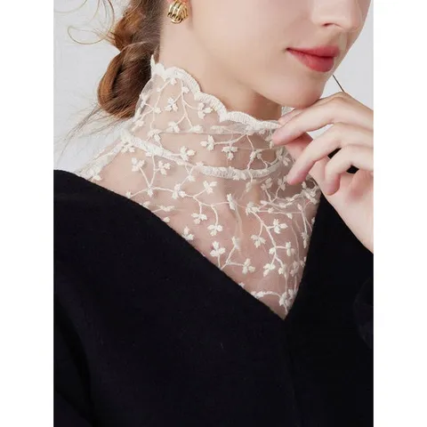 [루즈루나]니에루 시스루 넥케이프 블라우스 프릴 자수 페이크카