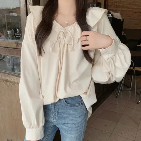 퍼프블라우스 넥프릴 라운드 스트링 퍼프소매 블라우스 연베이지