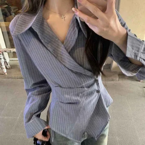 랩셔츠 세로 스트라이프 셔츠 랩디자인 허리절개 벌어짐X