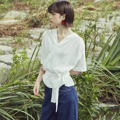 [ 롯데백화점 ][바이탈싸인] [LINE] Wrap Strap Blouse